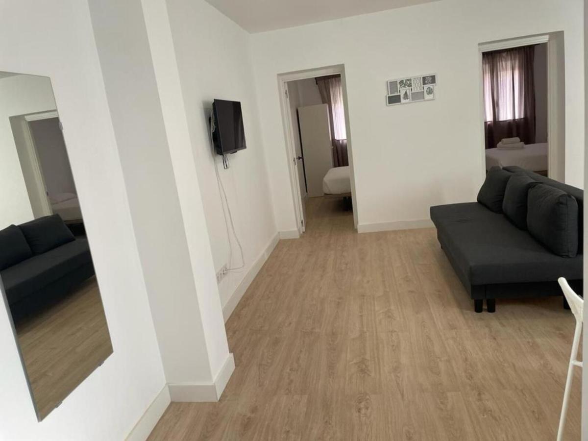 Apartamento U5 A Estrenar Bien Situado Cerca De Metro Madrid Exterior foto